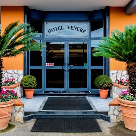 Hotel Venere Villaricca エクステリア 写真