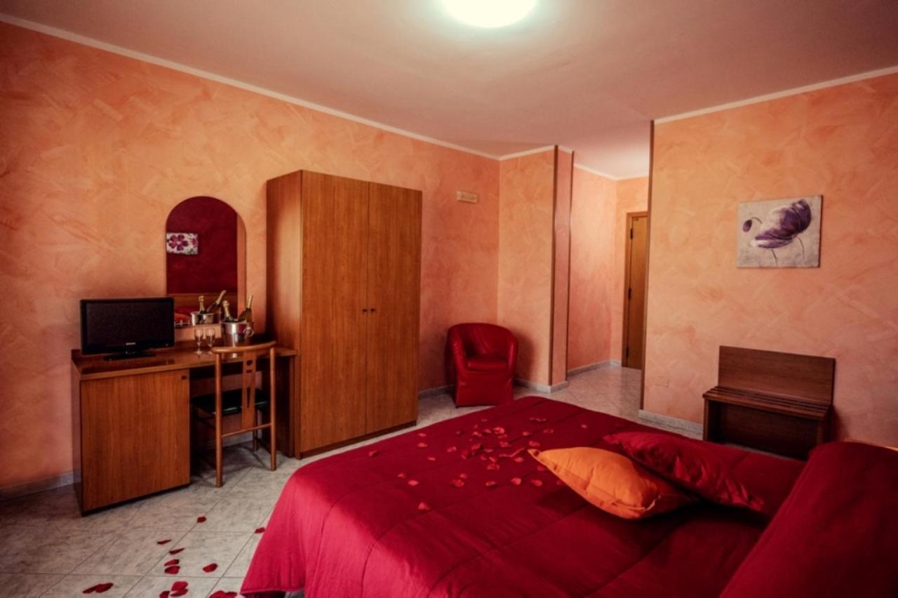 Hotel Venere Villaricca エクステリア 写真